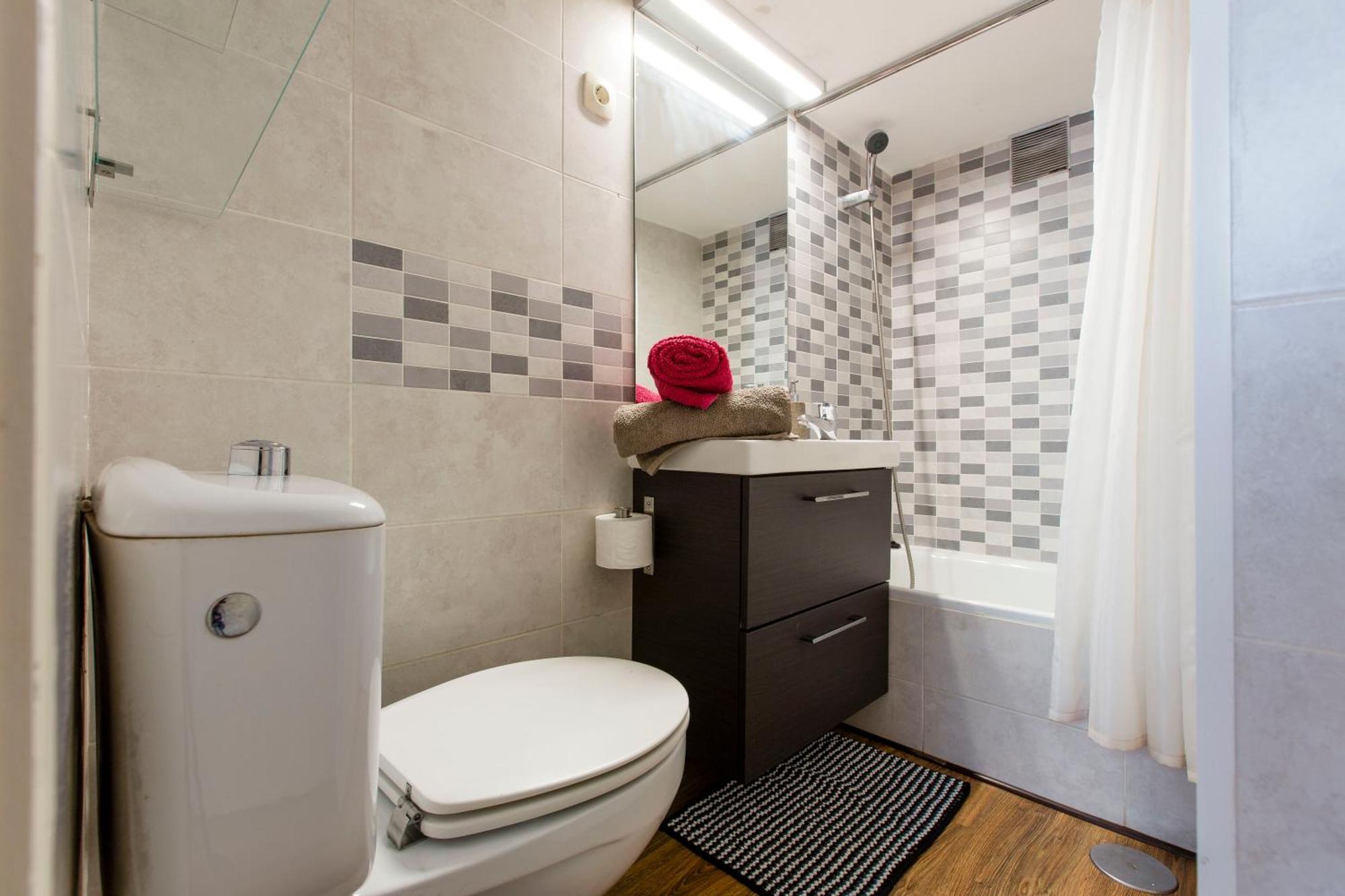 Sunny N Quiet Penthouse In The Center.Atico Centro Apartment Madrid Ngoại thất bức ảnh